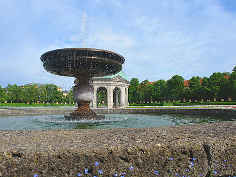 Brunnen im Hofgarten Foto 