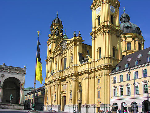 Foto Theatinerkirche - München